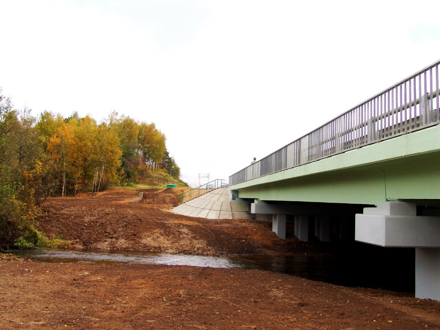 Очистные Векса на мосту через р. Пажа